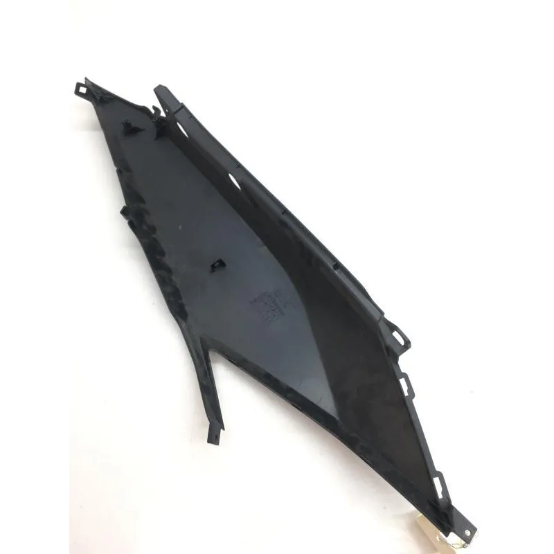 Cache carenage coque arriere gauche HONDA NSS 125 2015-2017 FORZA
