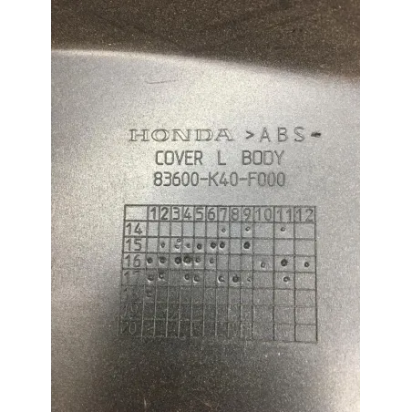 Cache carenage coque arriere gauche HONDA NSS 125 2015-2017 FORZA