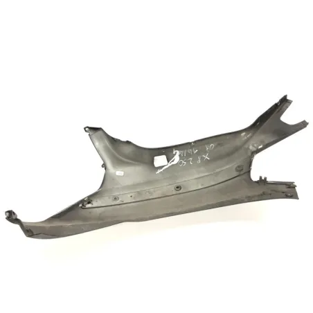 Cache carenage coque arriere gauche PIAGGIO X8 125 2004-2007