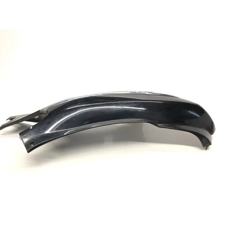 Cache carenage coque arriere gauche PIAGGIO X8 125 2004-2007