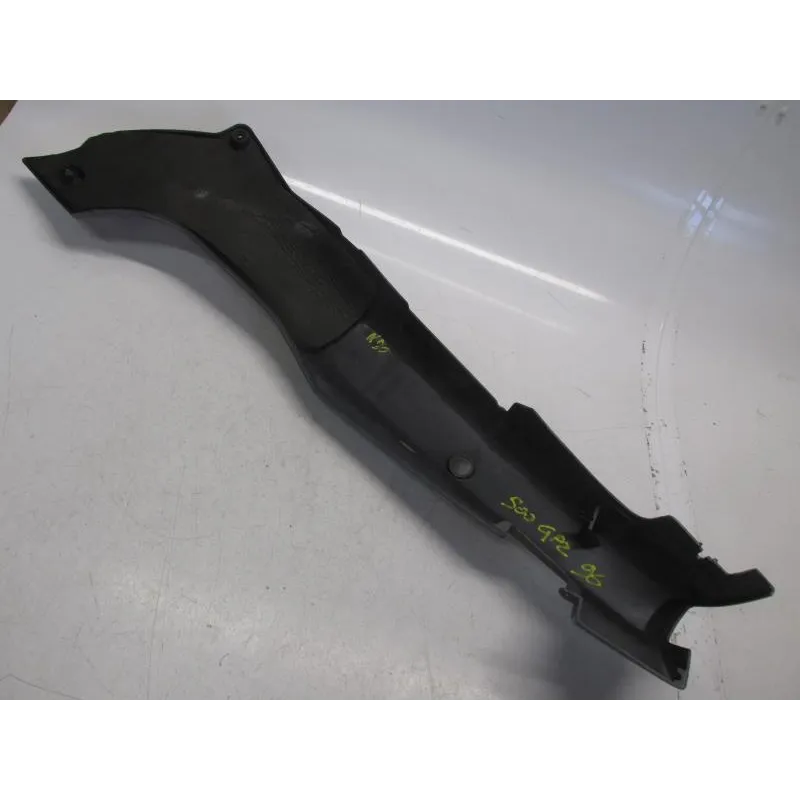 Cache carenage coque arriere gauche KAWASAKI GPZ 500 S 1994-1997