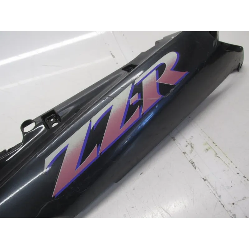 Cache carenage coque arriere gauche KAWASAKI ZZR 600 1990-1992