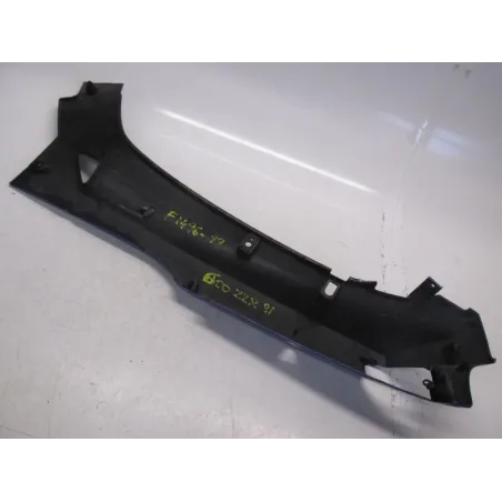 Cache carenage coque arriere droit KAWASAKI ZZR 600 1990-1992