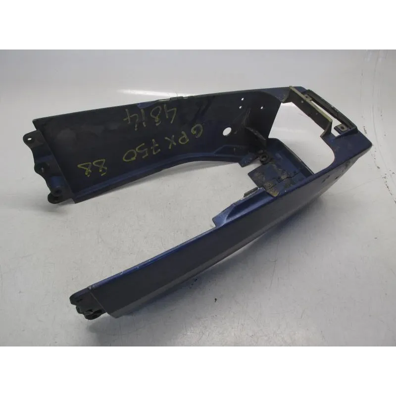 Cache carenage coque arriere KAWASAKI GPX 750 R 1987-1989