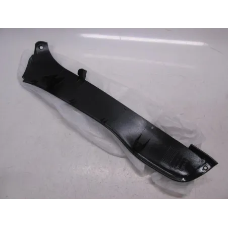 Cache carenage centrale marche pieds plancher APRILIA MOJITO 50 2004-2010