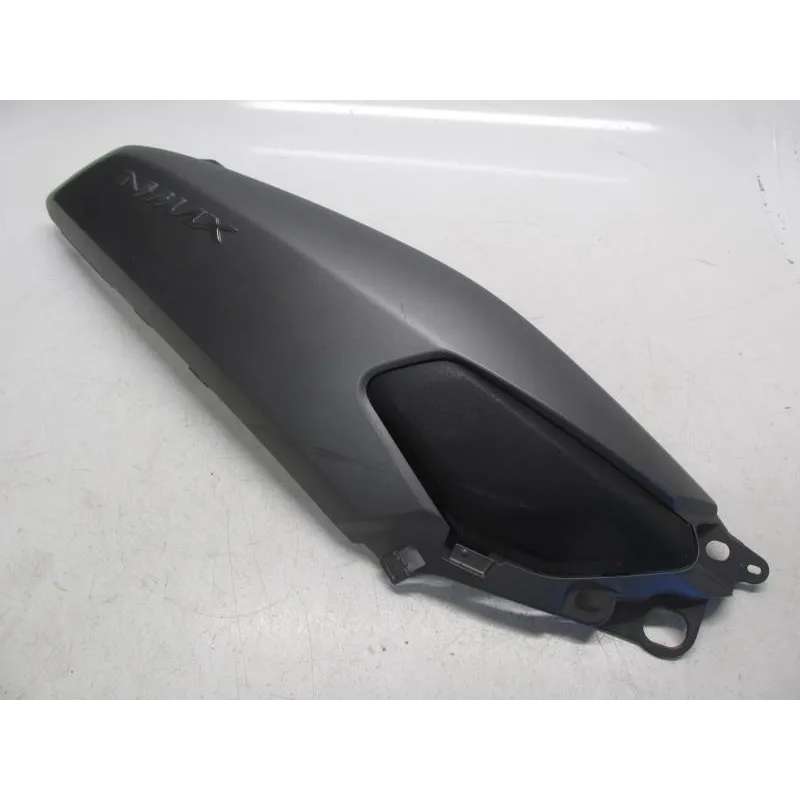 Cache carenage coque arriere droit YAMAHA GPD 125 2015-2019 NMAX