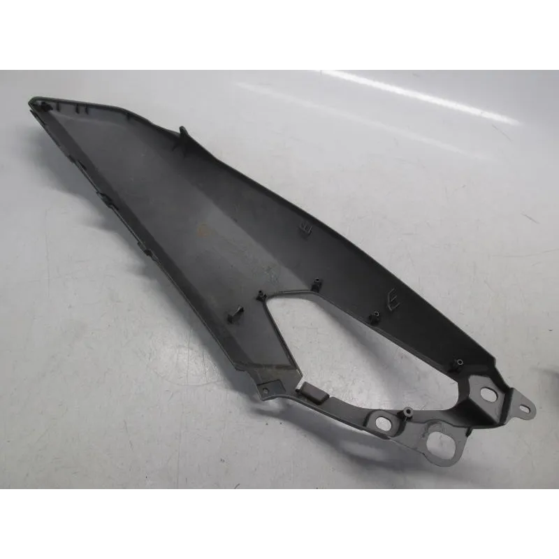 Cache carenage coque arriere gauche YAMAHA GPD 125 2015-2019 NMAX