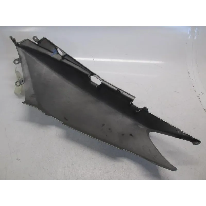 Cache carenage coque arriere droit YAMAHA XP 500 2001-2007 TMAX