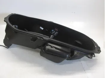 Coffre sous selle HONDA NSS 125 2017-2018 FORZA