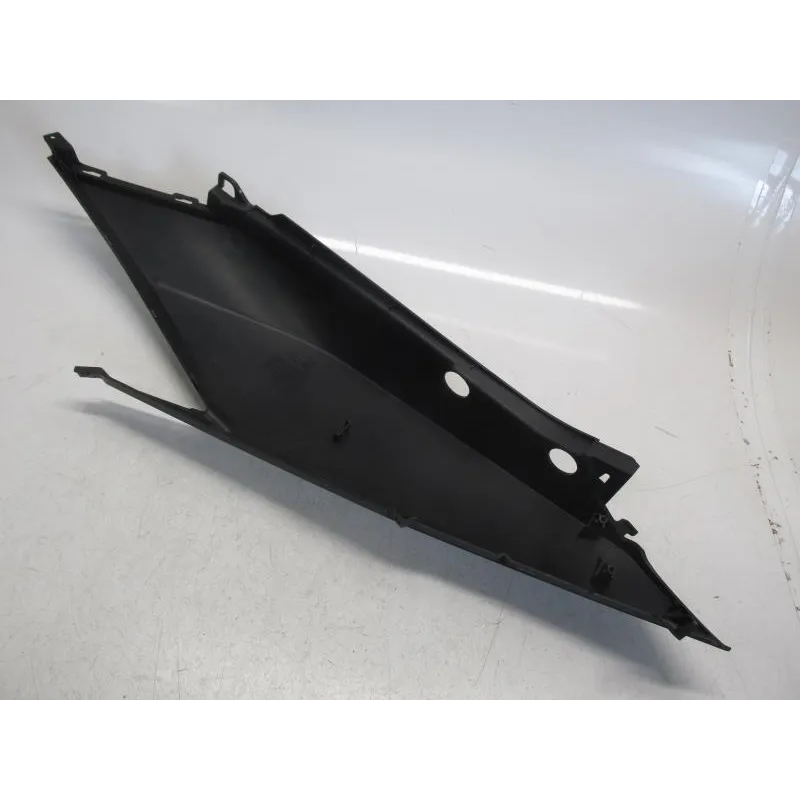 Cache carenage coque arriere droit HONDA NSS 125 2017-2018 FORZA