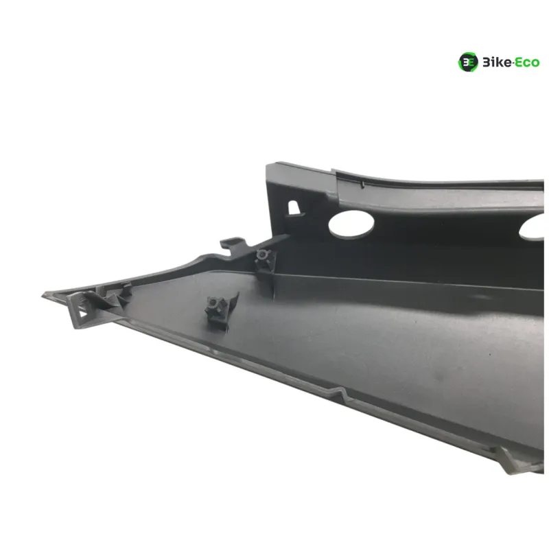 Cache carenage coque arriere gauche HONDA NSS 125 2017-2018 FORZA