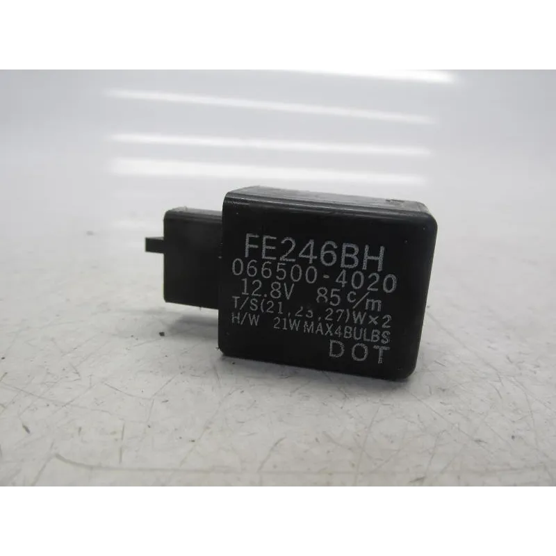Centrale clignotant KAWASAKI ZR7 750 S 2001-2003