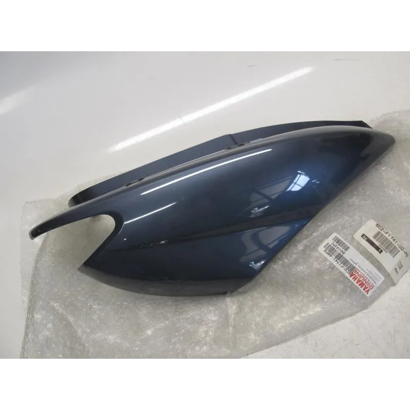 Cache carenage coque arriere droit YAMAHA YN 50 2007-2012 NEO'S