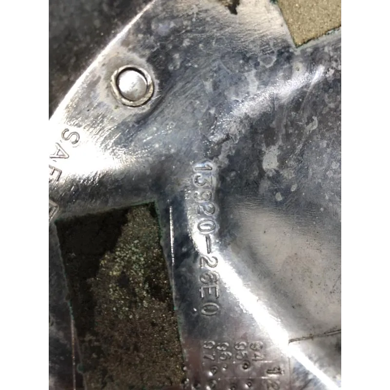 Cache carenage sous selle gauche SUZUKI GSF 1200 1996-2000 BANDIT