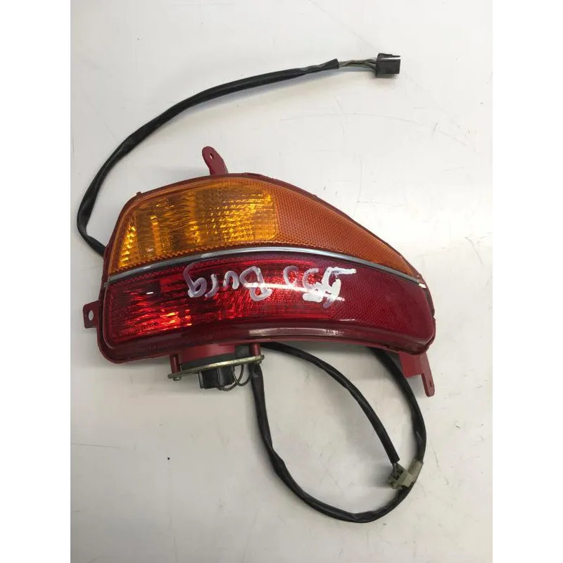 Bloc feu + clignotant ar droit SUZUKI AN 650 2003-2012 BURGMAN
