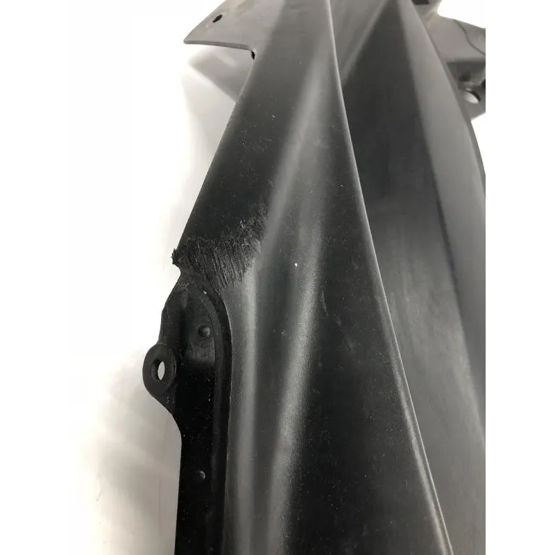 Plancher marche pied droit YAMAHA GPD 125 2015-2019 NMAX