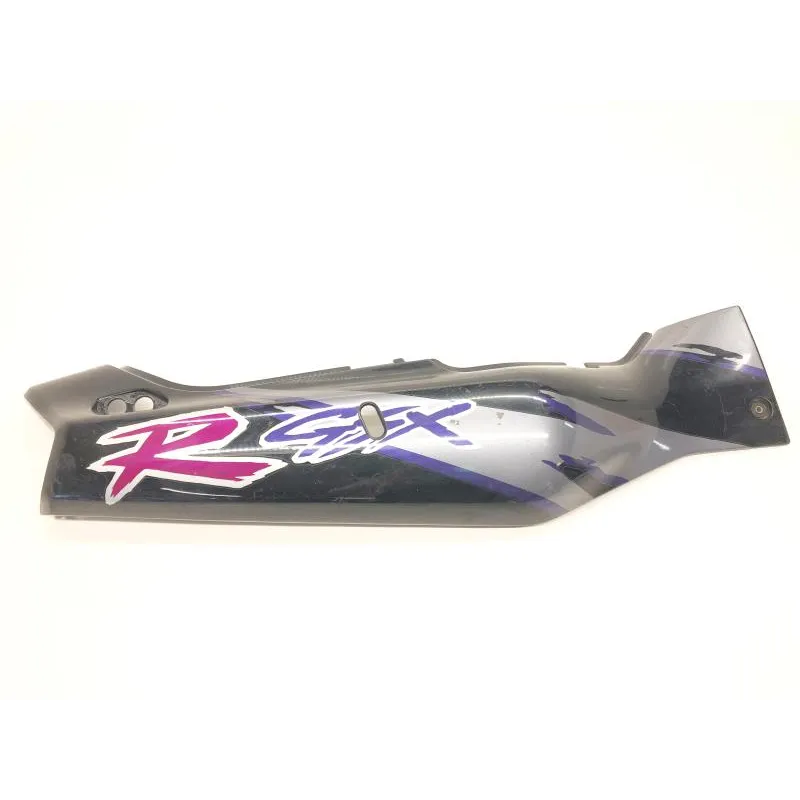 Cache carenage coque arriere droit SUZUKI GSXR 1100 1993-1996