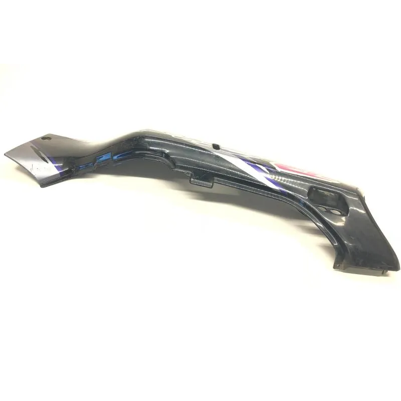 Cache carenage coque arriere droit SUZUKI GSXR 1100 1993-1996