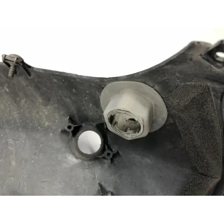 Cache carenage coque arriere gauche SUZUKI GSX F 600 1998-2001