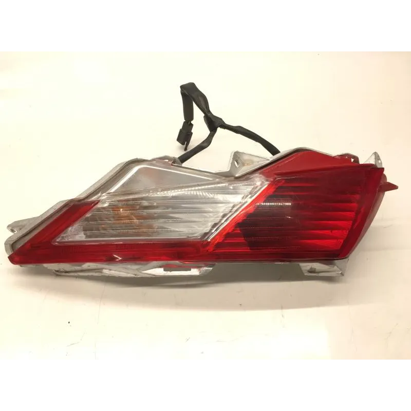 Feu arriere gauche HONDA FES 125 2003-2006 PANTHEON