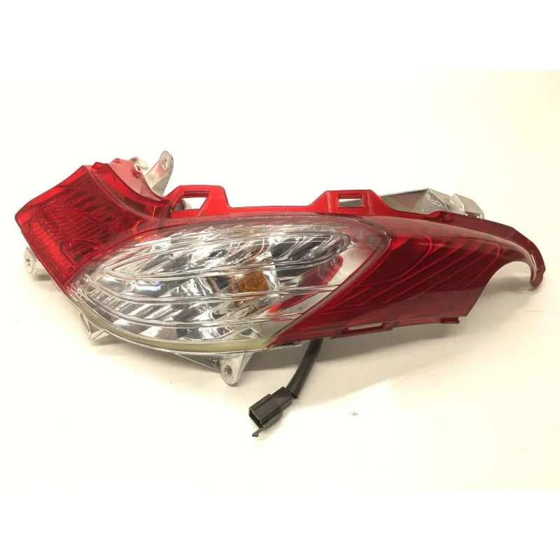 Feu arriere gauche HONDA FES 125 2007-2013 S-WING