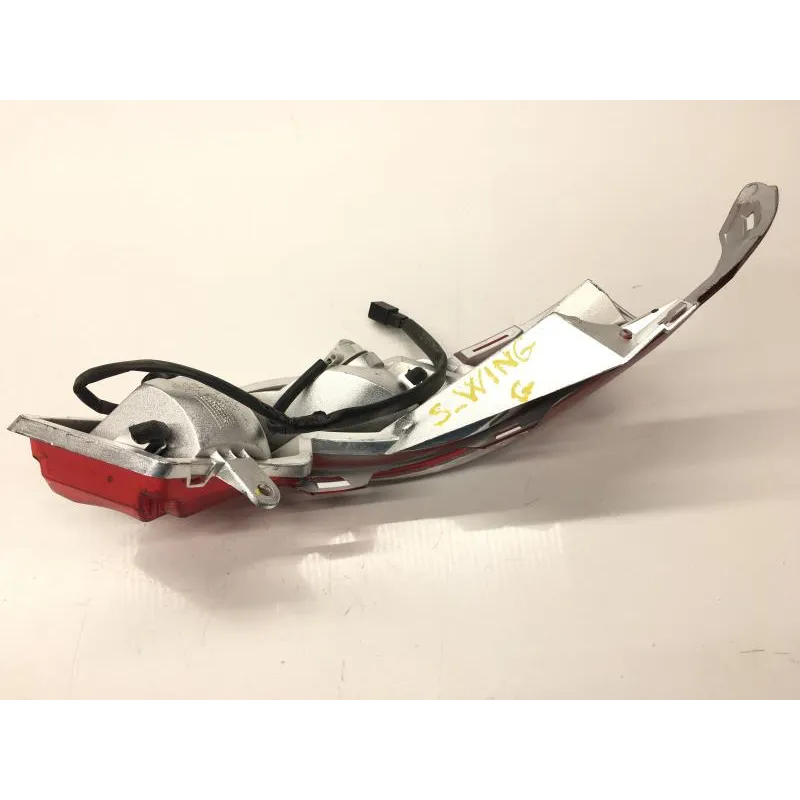 Feu arriere gauche HONDA FES 125 2007-2013 S-WING