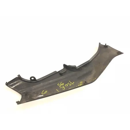 Cache carenage coque arriere gauche SUZUKI GSXR 750 1992-1995