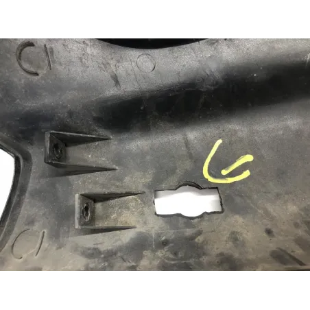 Cache carenage coque arriere gauche SUZUKI GSXR 750 1992-1995