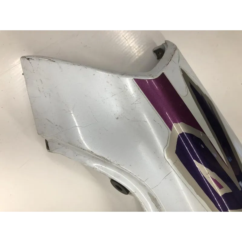 Cache carenage coque arriere gauche SUZUKI GSXR 750 1992-1995