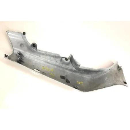 Cache carenage coque arriere gauche SUZUKI GSXR 750 1992-1995
