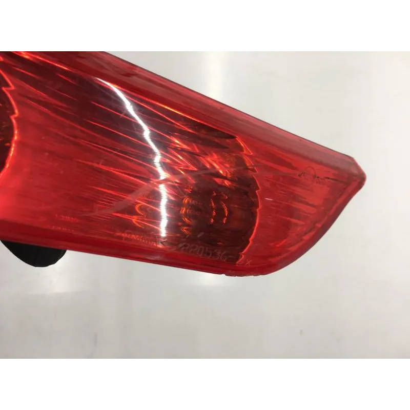 Clignotant arriere droit PIAGGIO X8 125 2004-2007