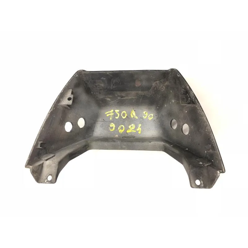 Cache jonction coque arriere SUZUKI GSXR 1100 1989-1990