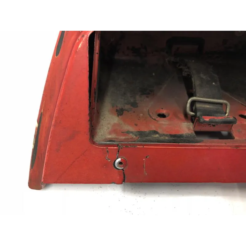 Cache carenage coque arriere SUZUKI GT 80 1981-1983
