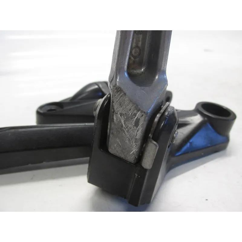 Platine et repose pieds arriere gauche KAWASAKI ZZR 1400 2008-2011 ABS