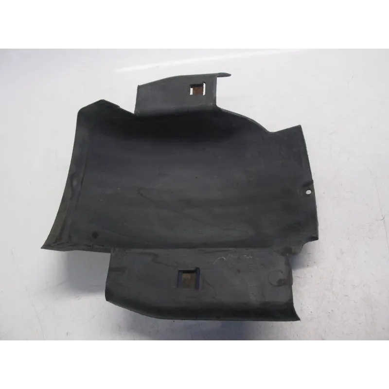 Bavette arriere YAMAHA VMAX 1200 1985-1992 U.S FULL