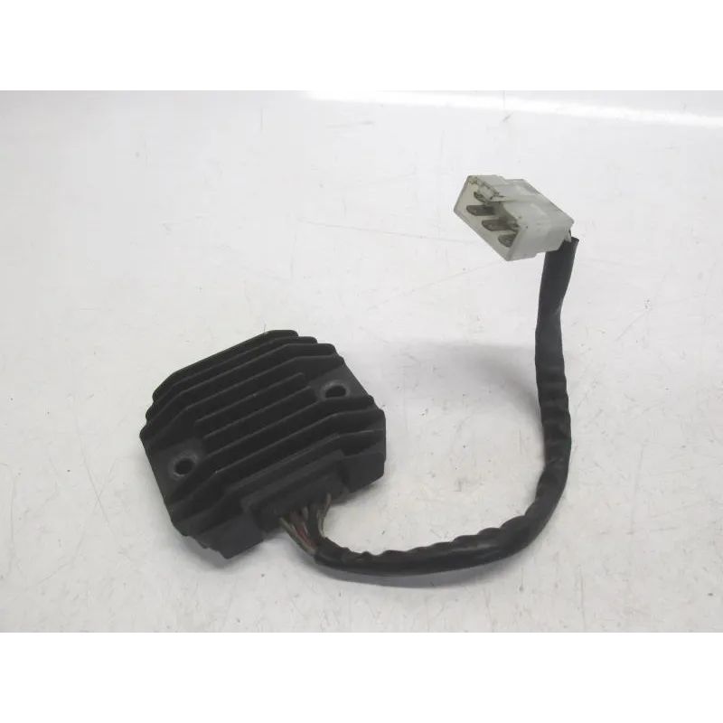 Regulateur charge batterie YAMAHA FZS 600 2000-2001 FAZER