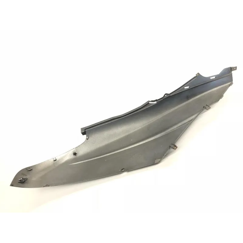 Cache carenage coque arriere gauche HONDA FES 125 2007-2013 S-WING
