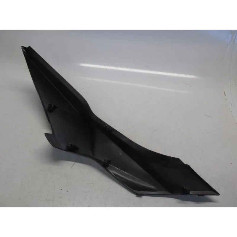 Cache carenage coque arriere gauche HONDA CB 125 F 2015-2019 GLR