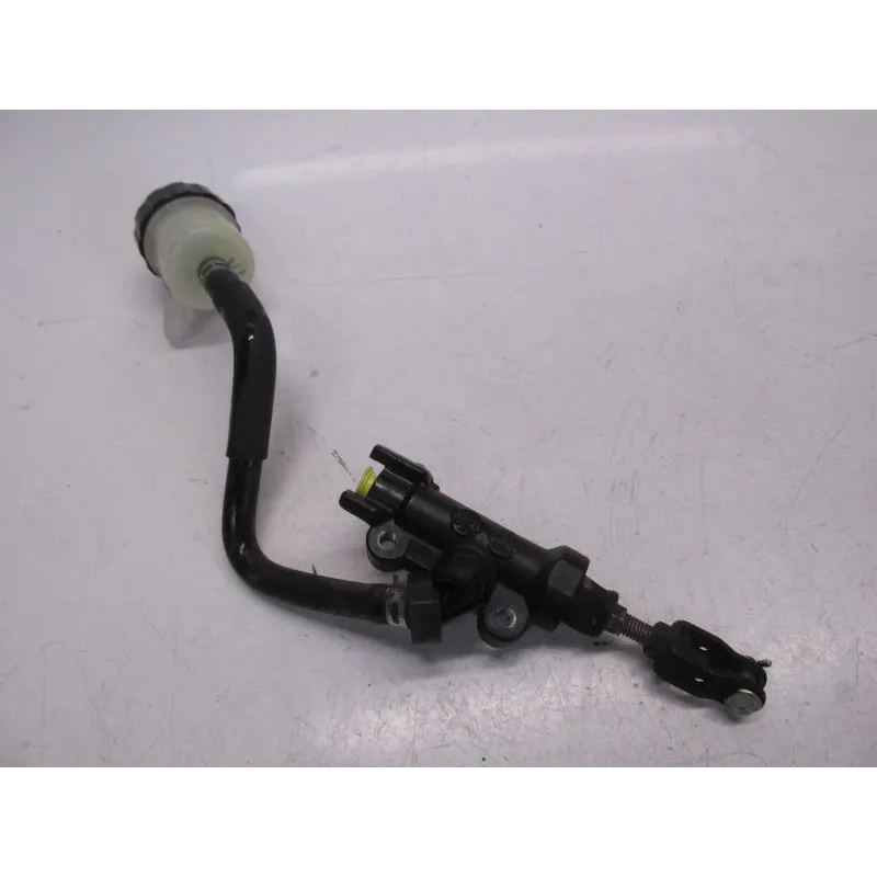 Maitre cylindre frein arriere YAMAHA XJ6 N 600 2011-2015
