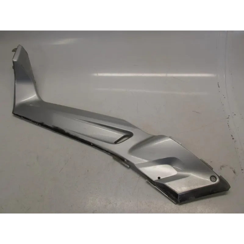 Cache carenage centrale marche pieds plancher YAMAHA YPR 125 2006-2009 XMAX