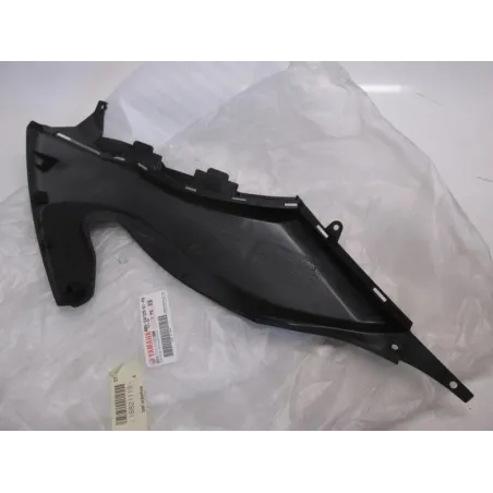 Cache lateral gauche YAMAHA XP 500 2008-2011 TMAX ABS