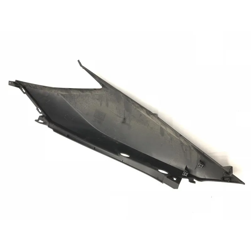 Cache carenage coque arriere gauche HONDA NSS 125 2015-2017 FORZA
