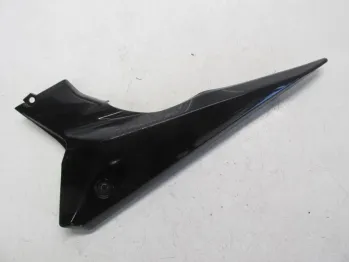 Cache carenage sous selle droit YAMAHA XJ6 N 600 2011-2015