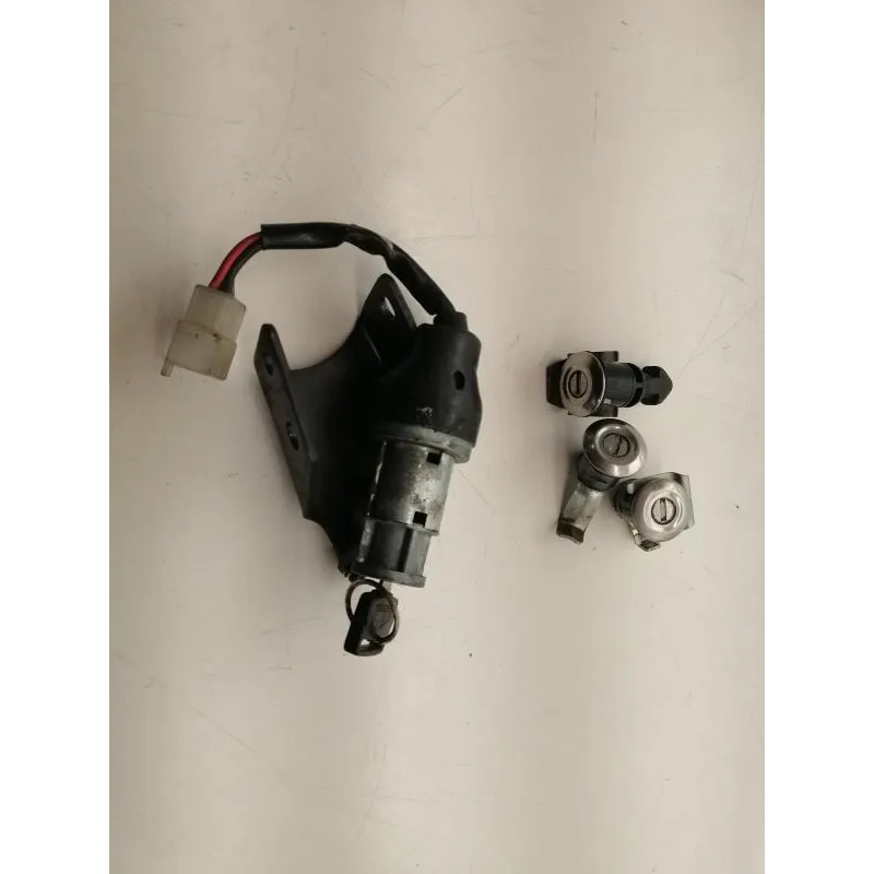 Jeu de serrure contacteur a cle HONDA CN 250 1988-1990 SPAZIO