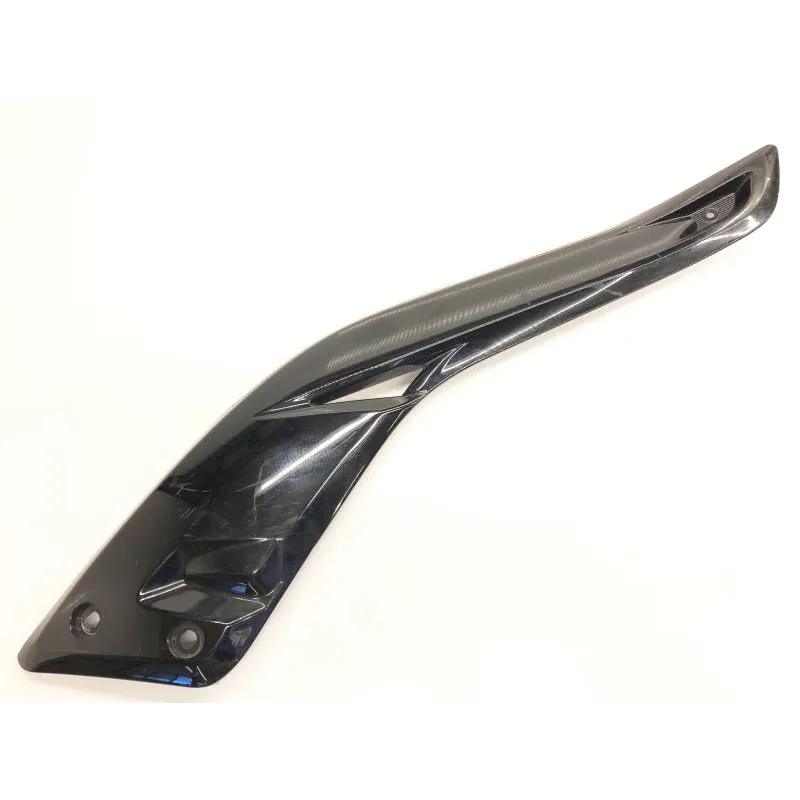 Cache lateral droit YAMAHA YPR 125 2010-2013 XMAX
