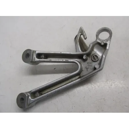 Platine et repose pieds arriere droit SUZUKI SV 1000 S 2003-2005
