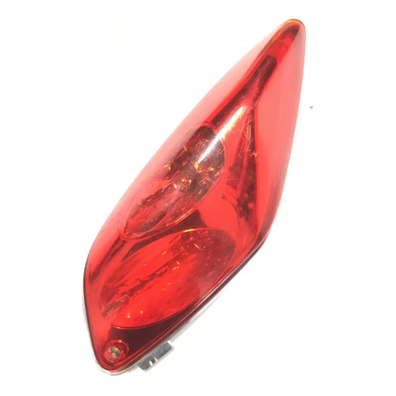Feu arriere gauche YAMAHA YPR 125 2006-2009 XMAX