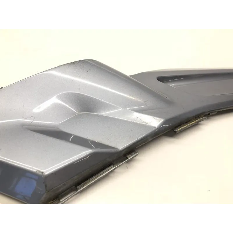 Cache lateral droit YAMAHA YPR 125 2006-2009 XMAX