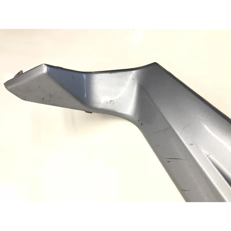 Cache lateral droit YAMAHA YPR 125 2006-2009 XMAX