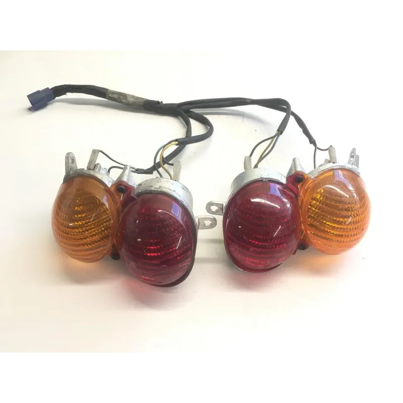 Clignotants arriere YAMAHA YP 125 1998-2000 MAJESTY